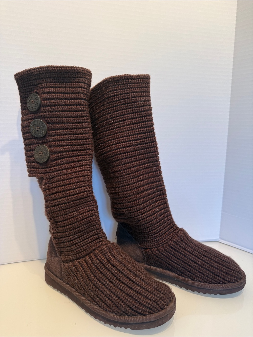 UGG Chocolate Brown Knit Button Mid-Calf Boots. Women 5